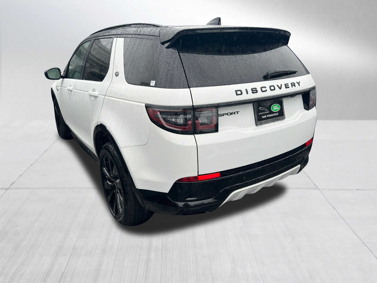 New 2024 Land Rover Discovery Dynamic SE 4D Sport Utility in Los Angeles  #R2487571
