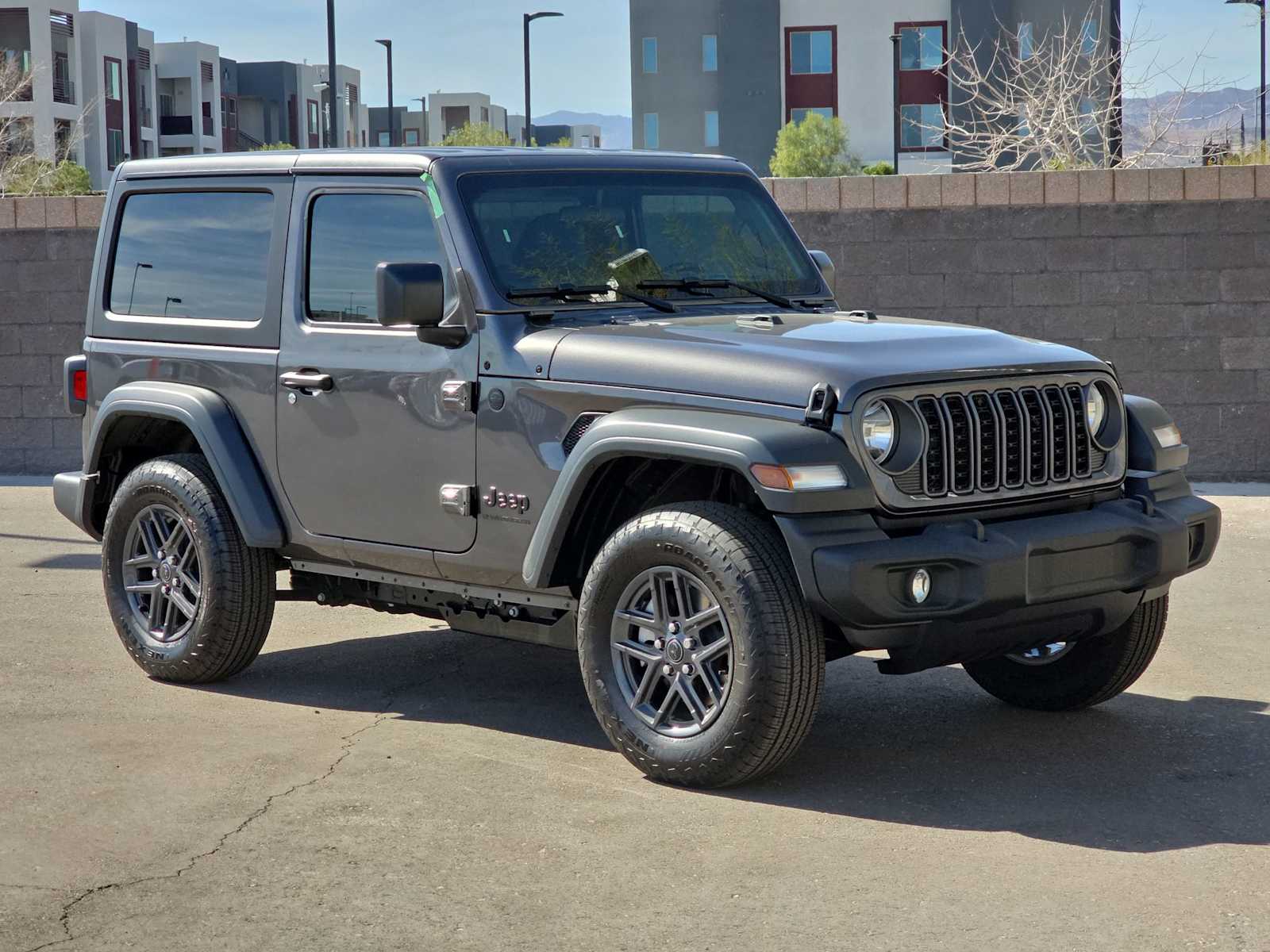 View vehicle photo 2