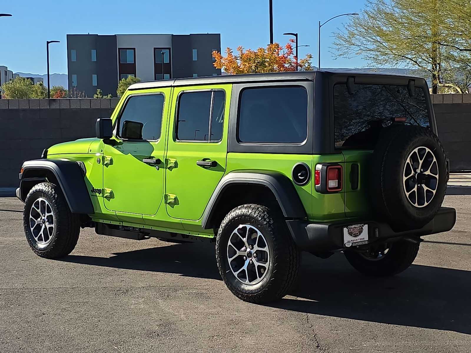 View vehicle photo 5