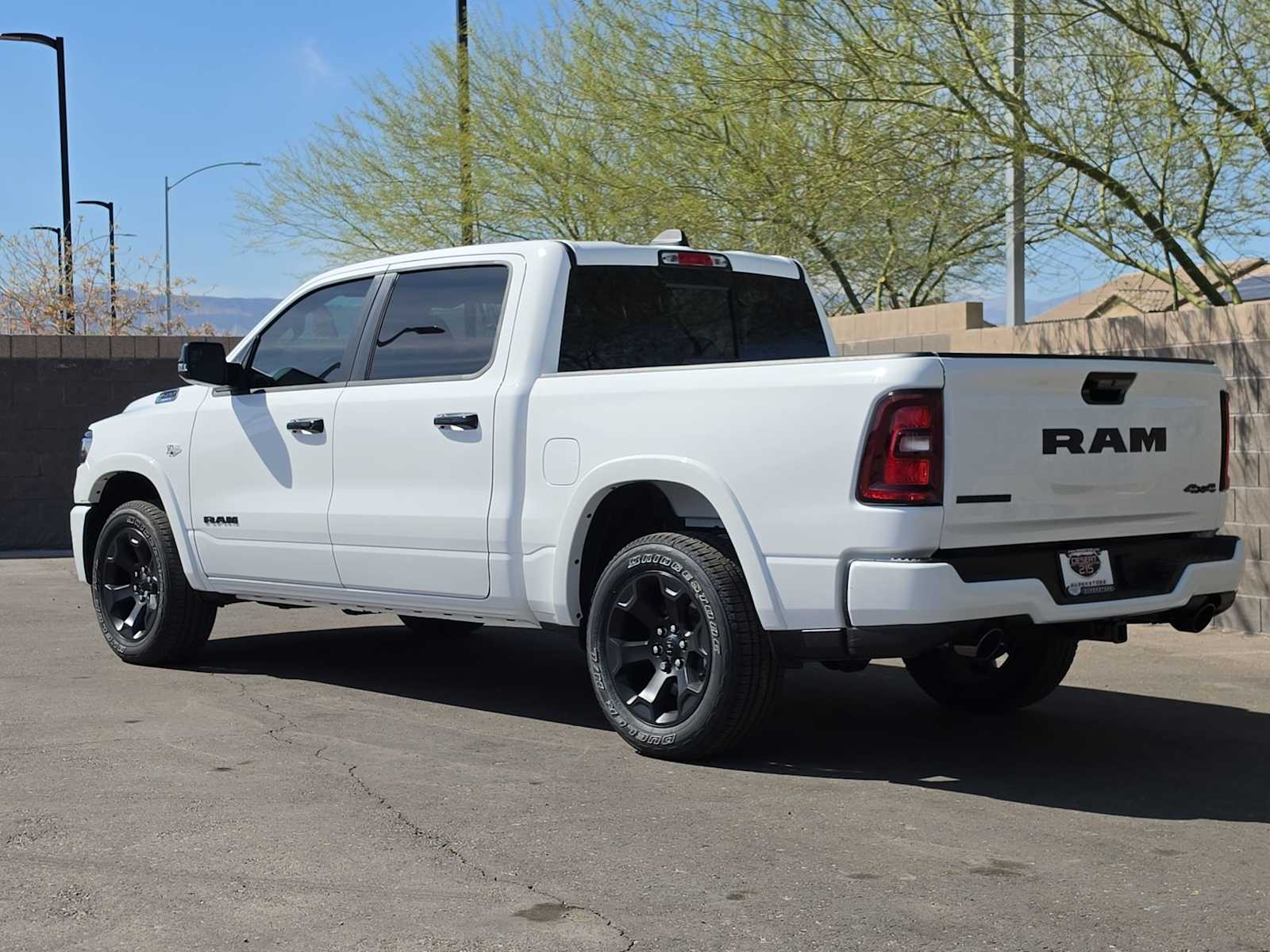 View vehicle photo 6
