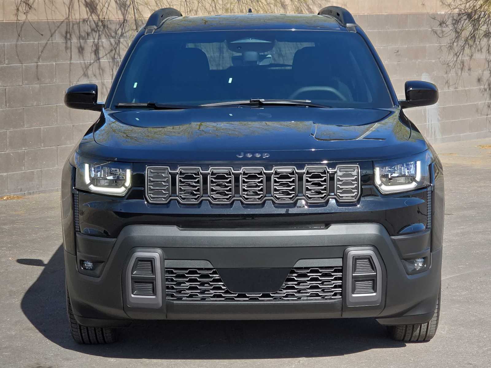 View vehicle photo 3