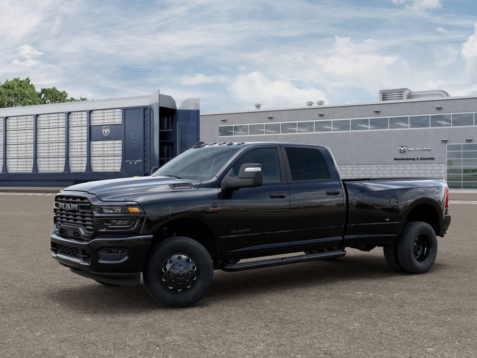 Diamond Black Crystal Pearlcoat 2026 RAM 3500 Big Horn Crew Cab LB DRW 4WD Pickup Truck Four-Wheel Drive 8-Speed Automatic
