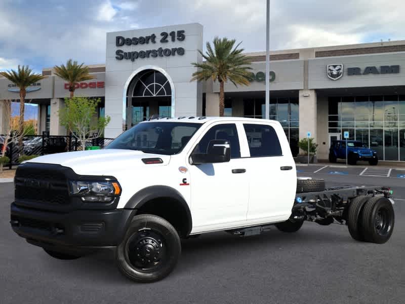 2024 RAM 4500 Chassis Cab Tradesman 4x4 Crew Cab 84 CA 197.4 WB