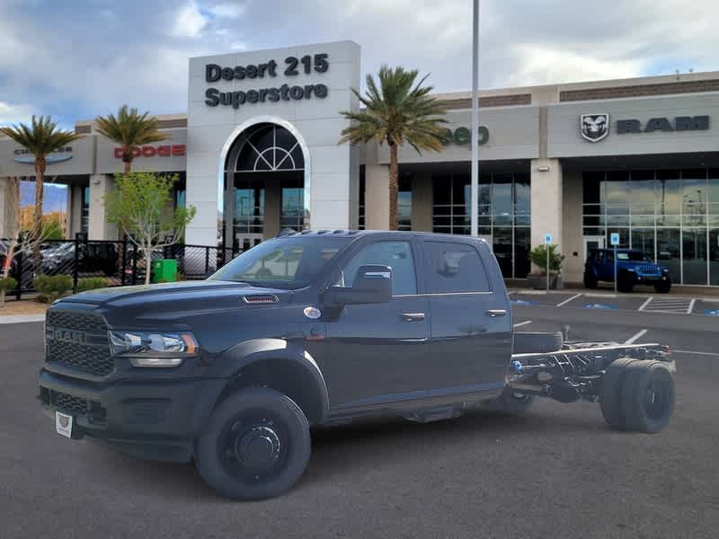 2024 RAM 4500 Chassis Cab Tradesman 4x4 Crew Cab 84 CA 197.4 WB