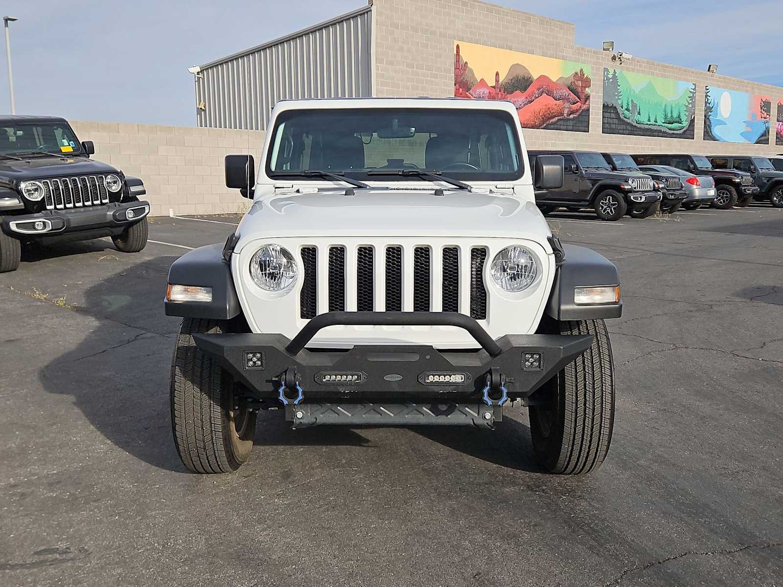 View vehicle photo 7