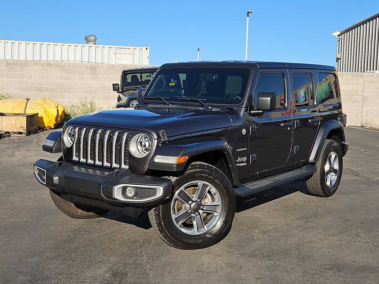 Gray (Granite Crystal Metallic Clearcoat) 2022 Jeep Wrangler Unlimited Sahara 4WD SUV / Crossover Four-Wheel Drive 8-Speed Automatic