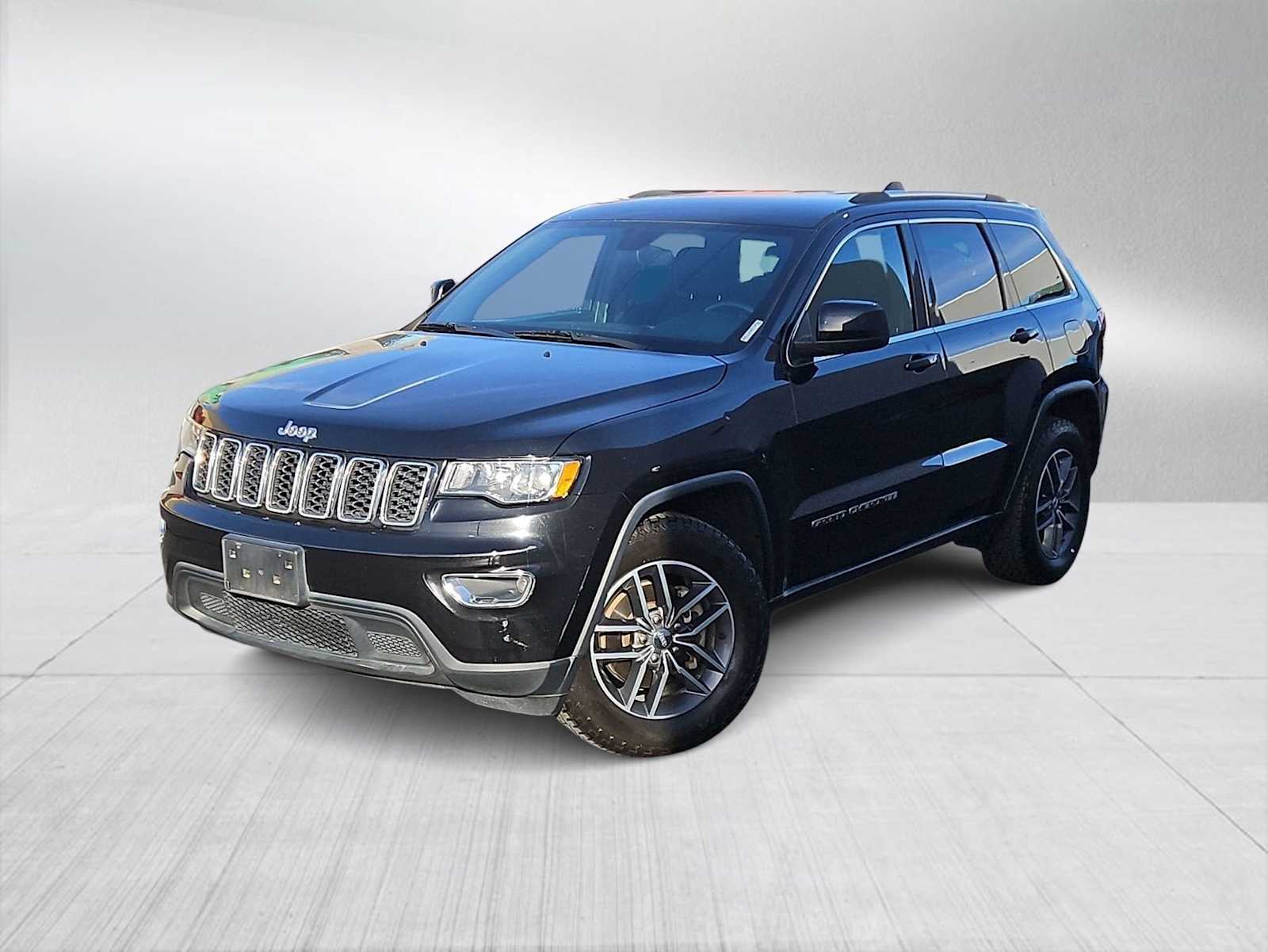 2018 Jeep Grand Cherokee Laredo E