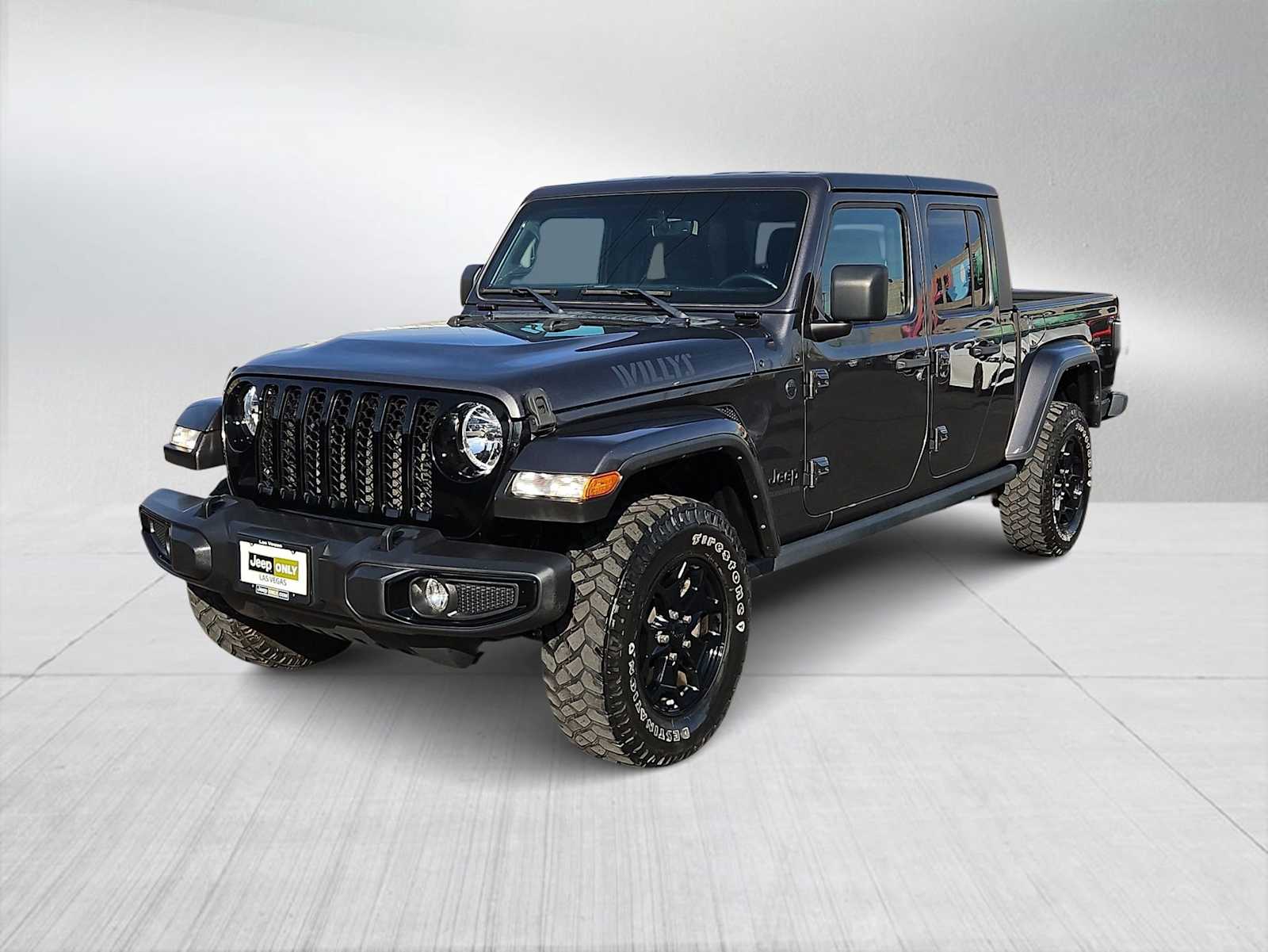 View vehicle photo 4