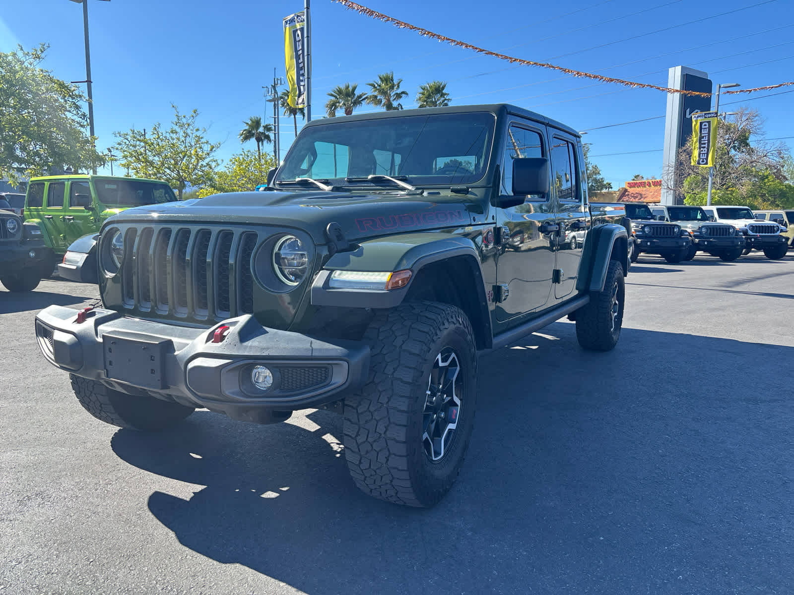 Sarge Green Clearcoat 2022 Jeep Gladiator Rubicon Crew Cab 4WD Pickup Truck Four-Wheel Drive 8-Speed Automatic