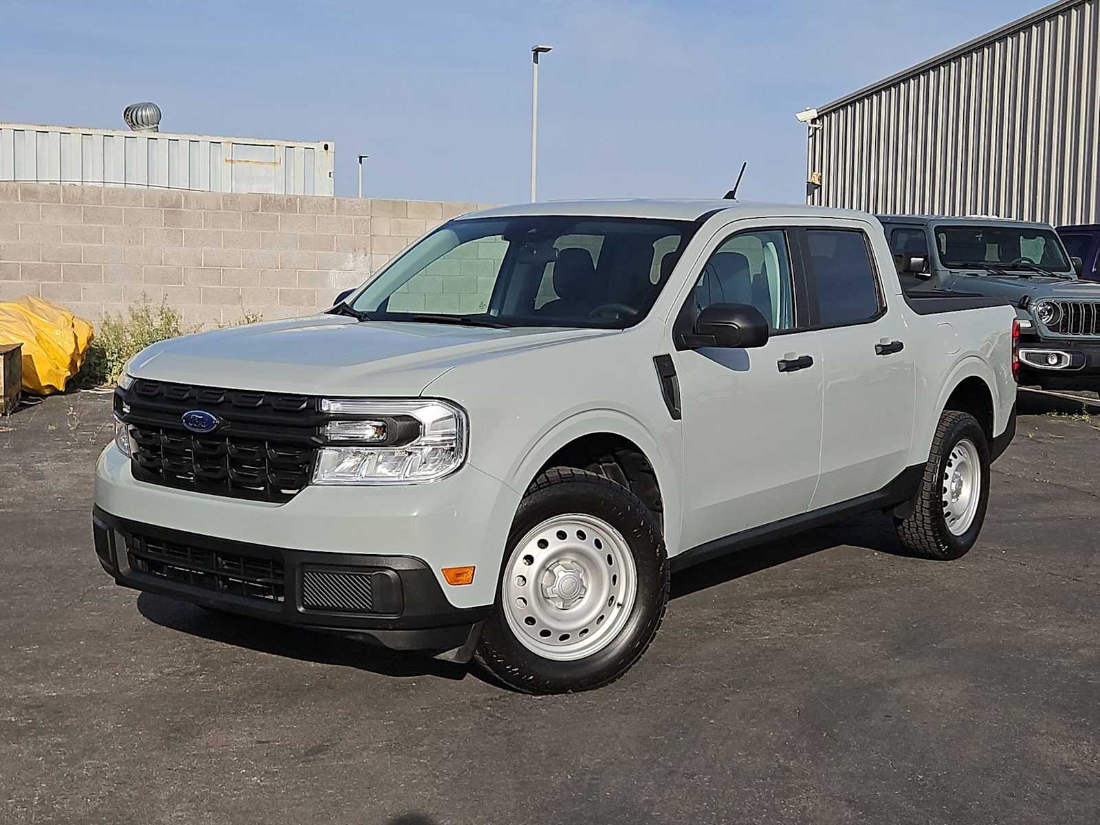 Cactus Gray 2024 Ford Maverick XL SuperCrew FWD Pickup Truck Front-Wheel Drive Automatic