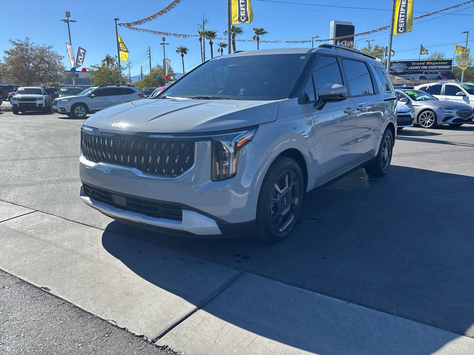 Ceramic Silver 2026 Kia Carnival Hybrid Minivan Front-Wheel Drive 6-Speed Automatic