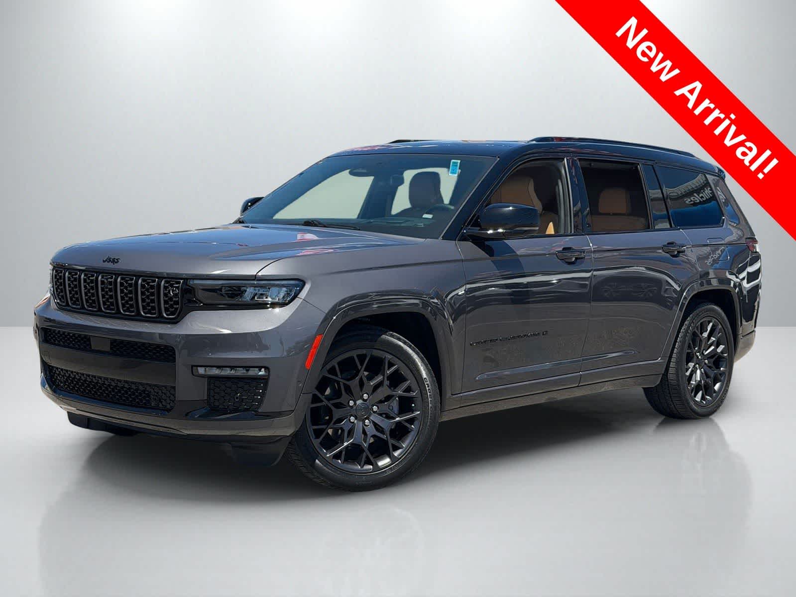Baltic Gray Metallic Clearcoat 2024 Jeep Grand Cherokee L SUV / Crossover Four-Wheel Drive 8-Speed Automatic