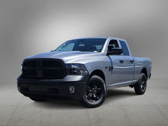 2024 RAM 1500 Classic Tradesman 4x4 Quad Cab 64 Box