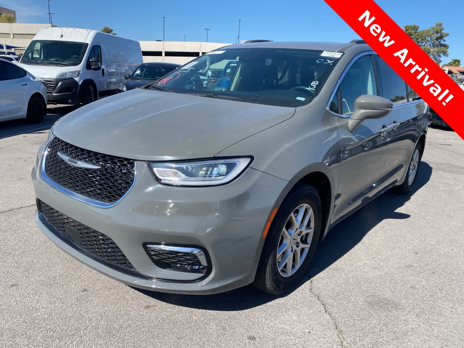 2022 Chrysler Pacifica Touring L FWD