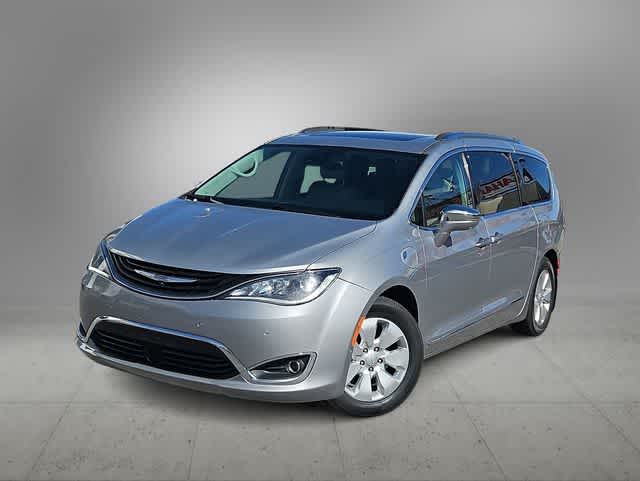 2018 Chrysler Pacifica Hybrid Limited