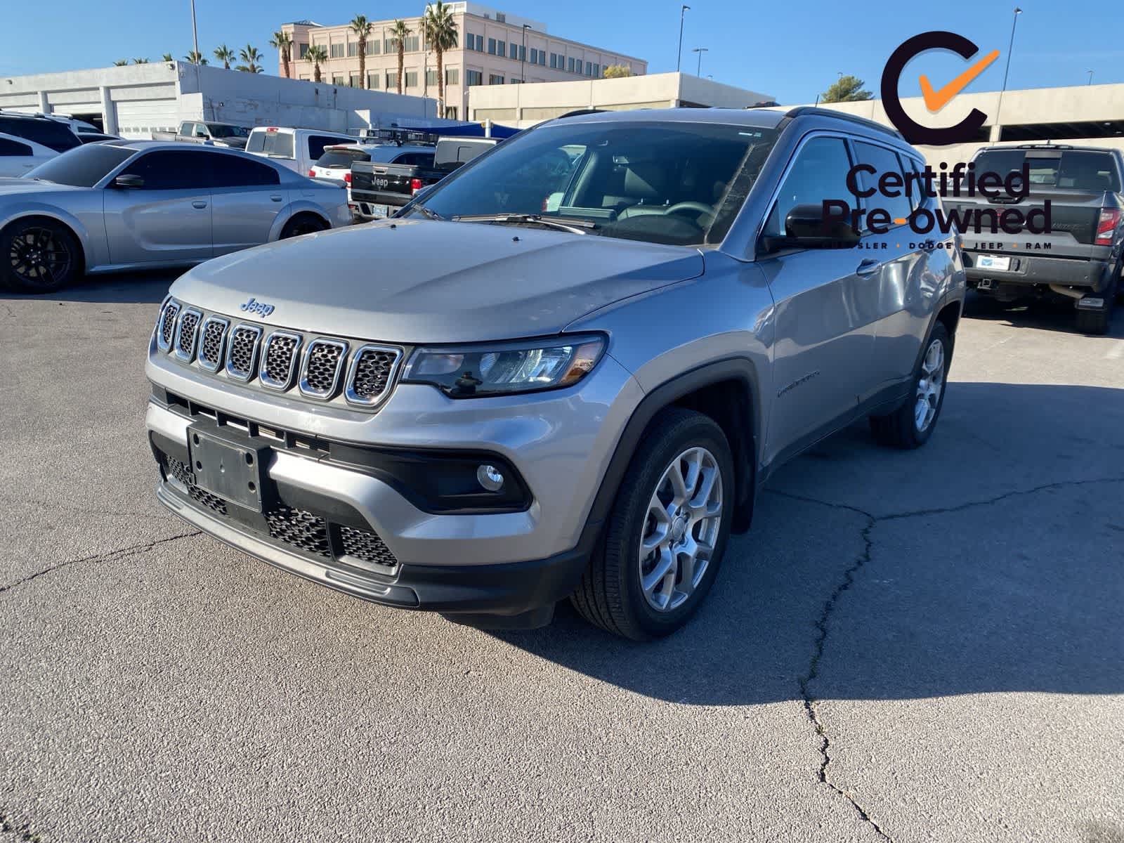 2024 Jeep Compass Latitude Lux 4WD