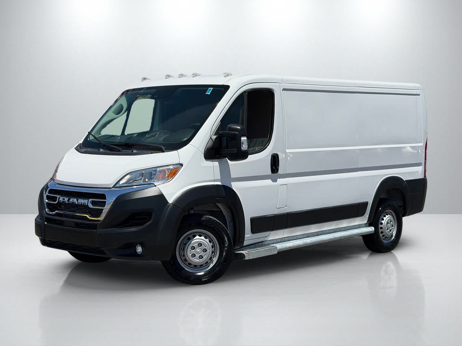 Bright White Clearcoat 2025 RAM ProMaster Van Front-Wheel Drive 9-Speed Automatic