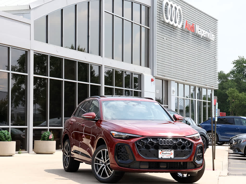GRENADINE RED 2026 Audi Q5 SUV / Crossover All-Wheel Drive 7-Speed Automatic