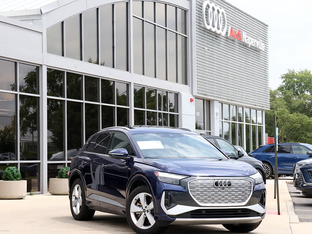 Navarra Blue Metallic 2025 Audi Q4 e-tron SUV / Crossover All-Wheel Drive 1-Speed Automatic