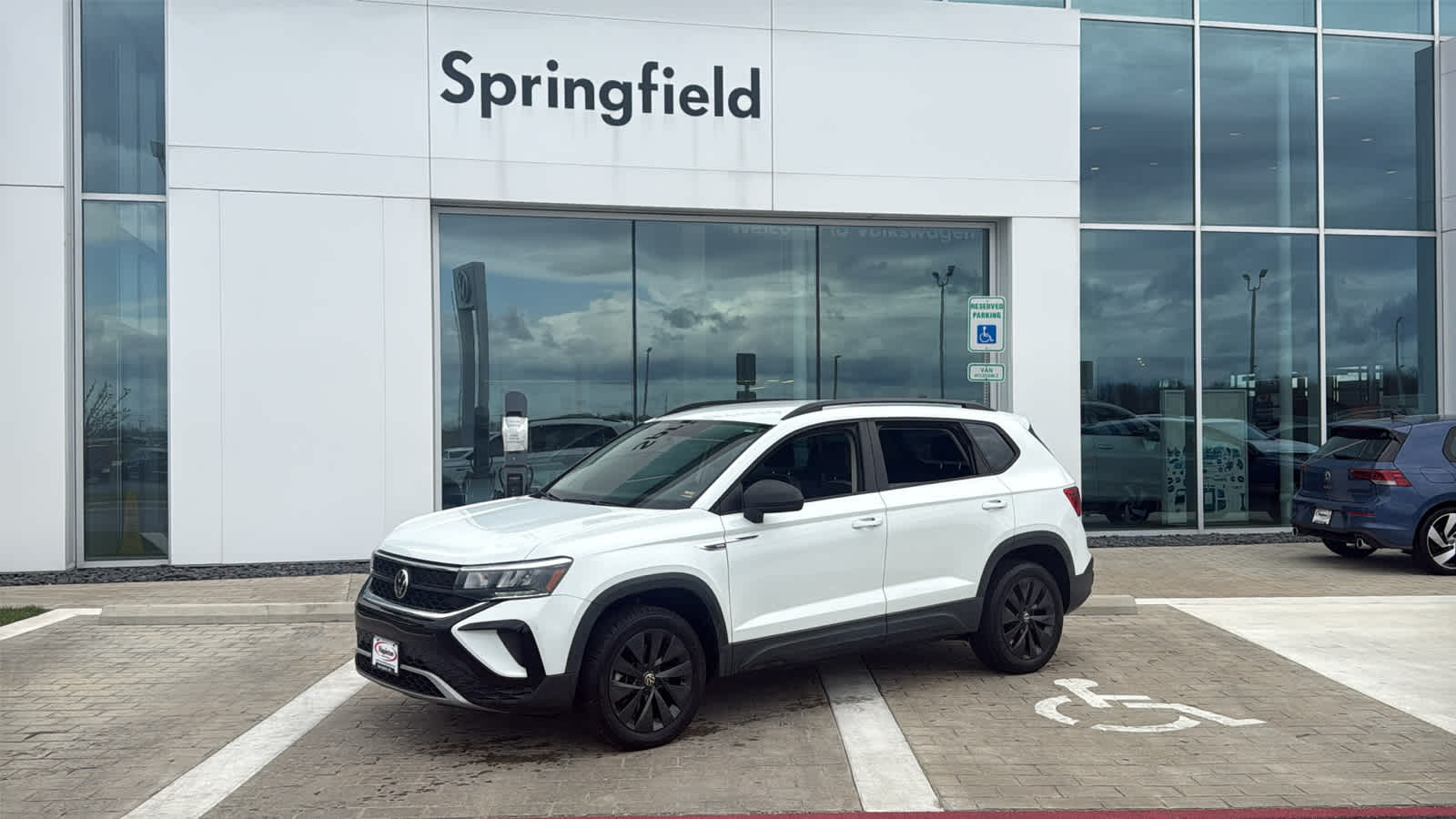 Pure White 2022 Volkswagen Taos S FWD SUV / Crossover Front-Wheel Drive 8-Speed Automatic