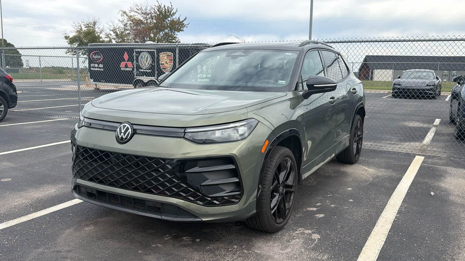  2025 Volkswagen Tiguan SE R-Line Black 4Motion   
