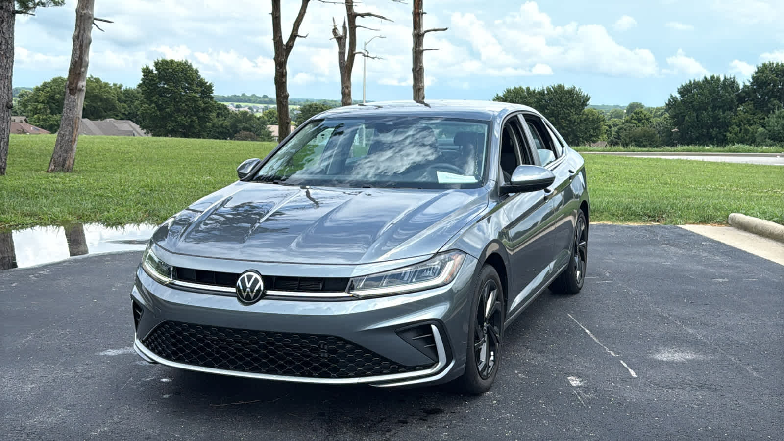 2025 Volkswagen Jetta SE FWD