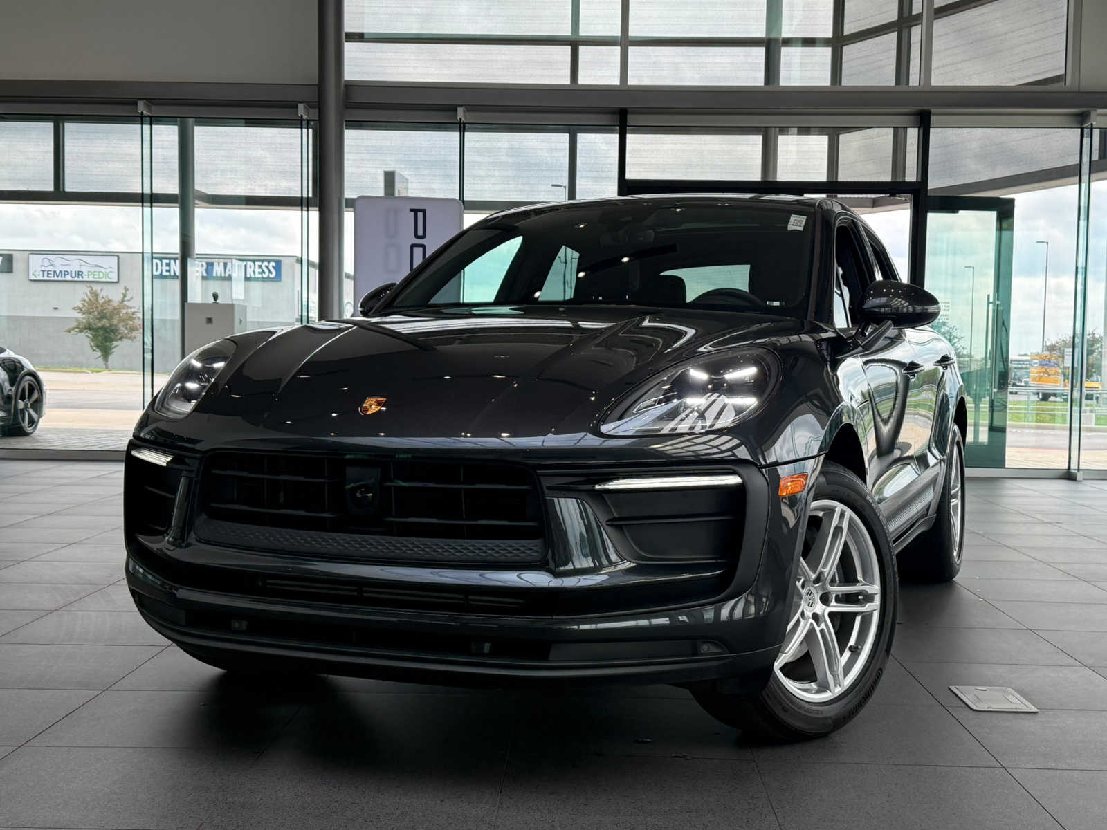 Gray 2025 Porsche Macan SUV / Crossover 7-Speed Automatic