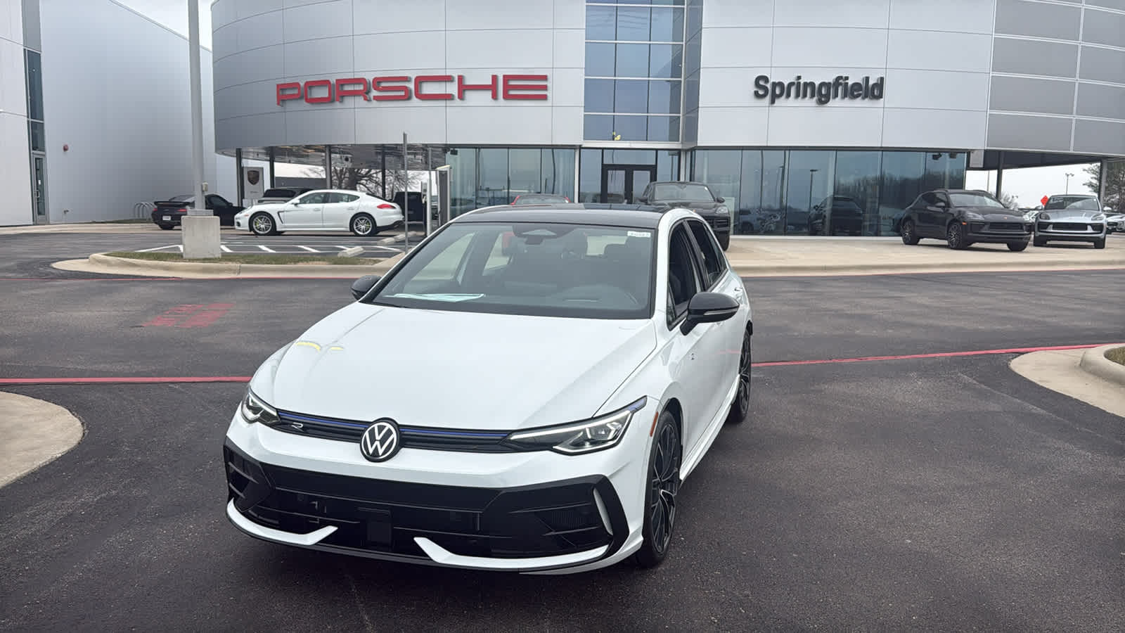 2026 Volkswagen Golf R 4Motion