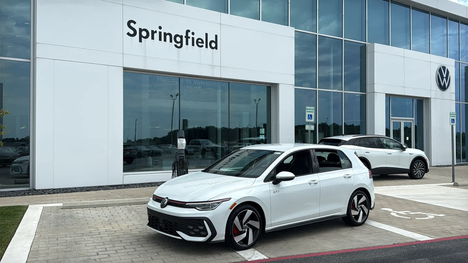 Opal White Pearl 2026 Volkswagen Golf GTI Hatchback Front-Wheel Drive 7-Speed Automatic