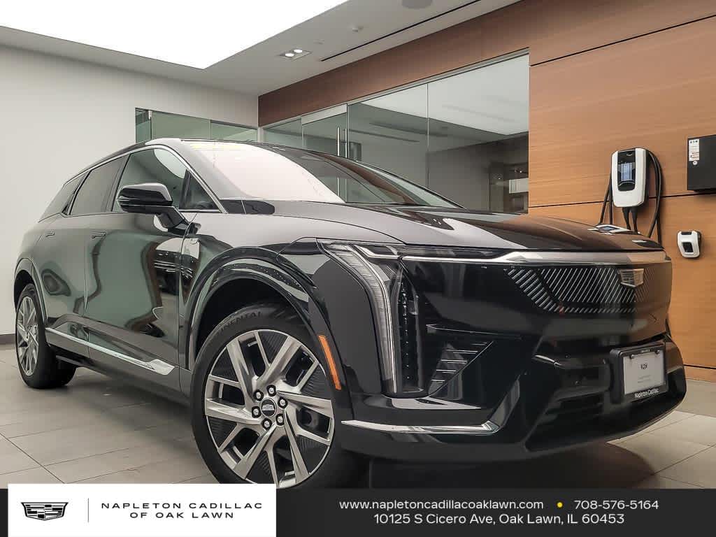 2025 Cadillac OPTIQ Luxury 2 AWD