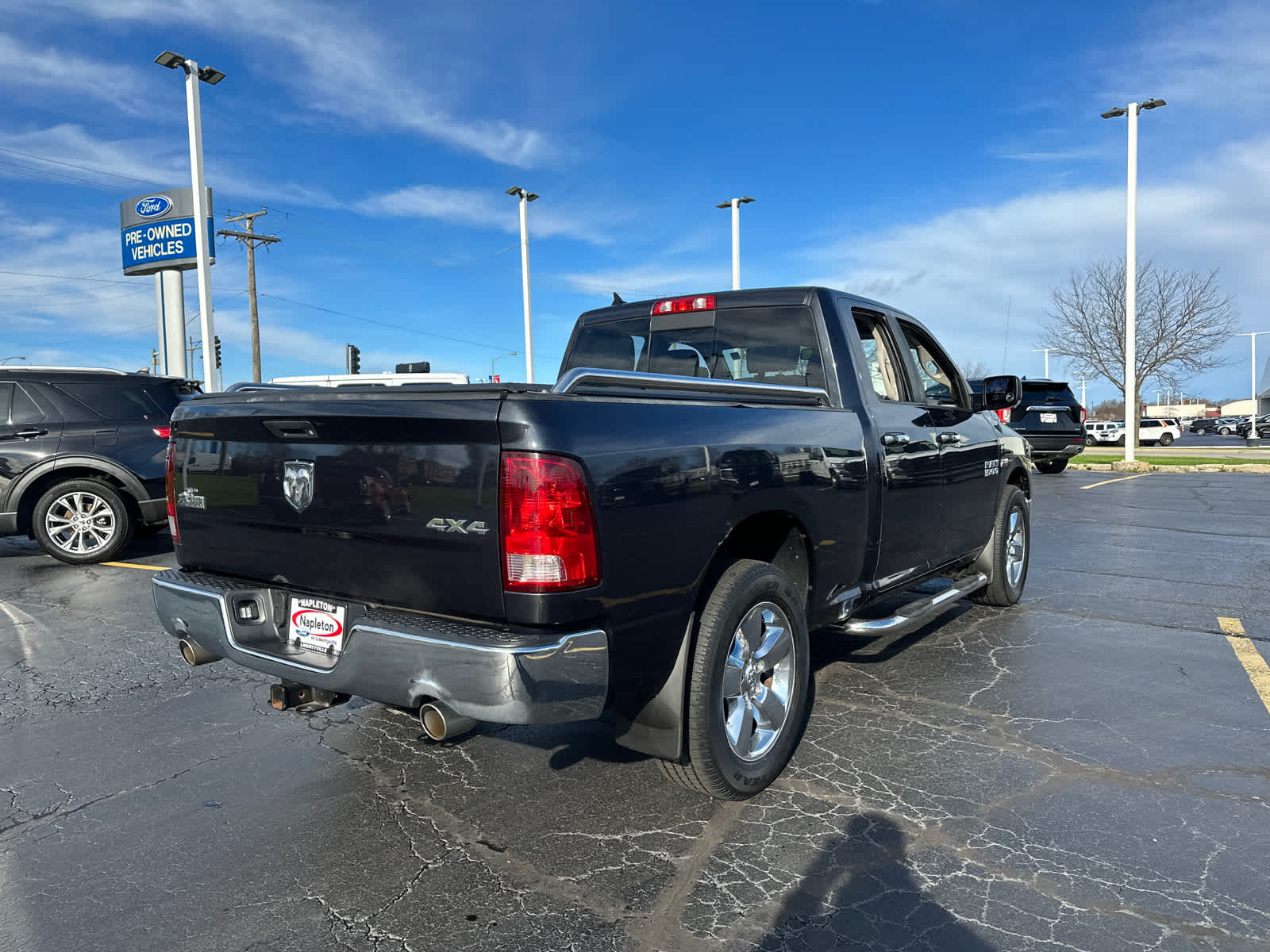 2013 Ram 1500 Big Horn 4WD Quad Cab 140.5 8