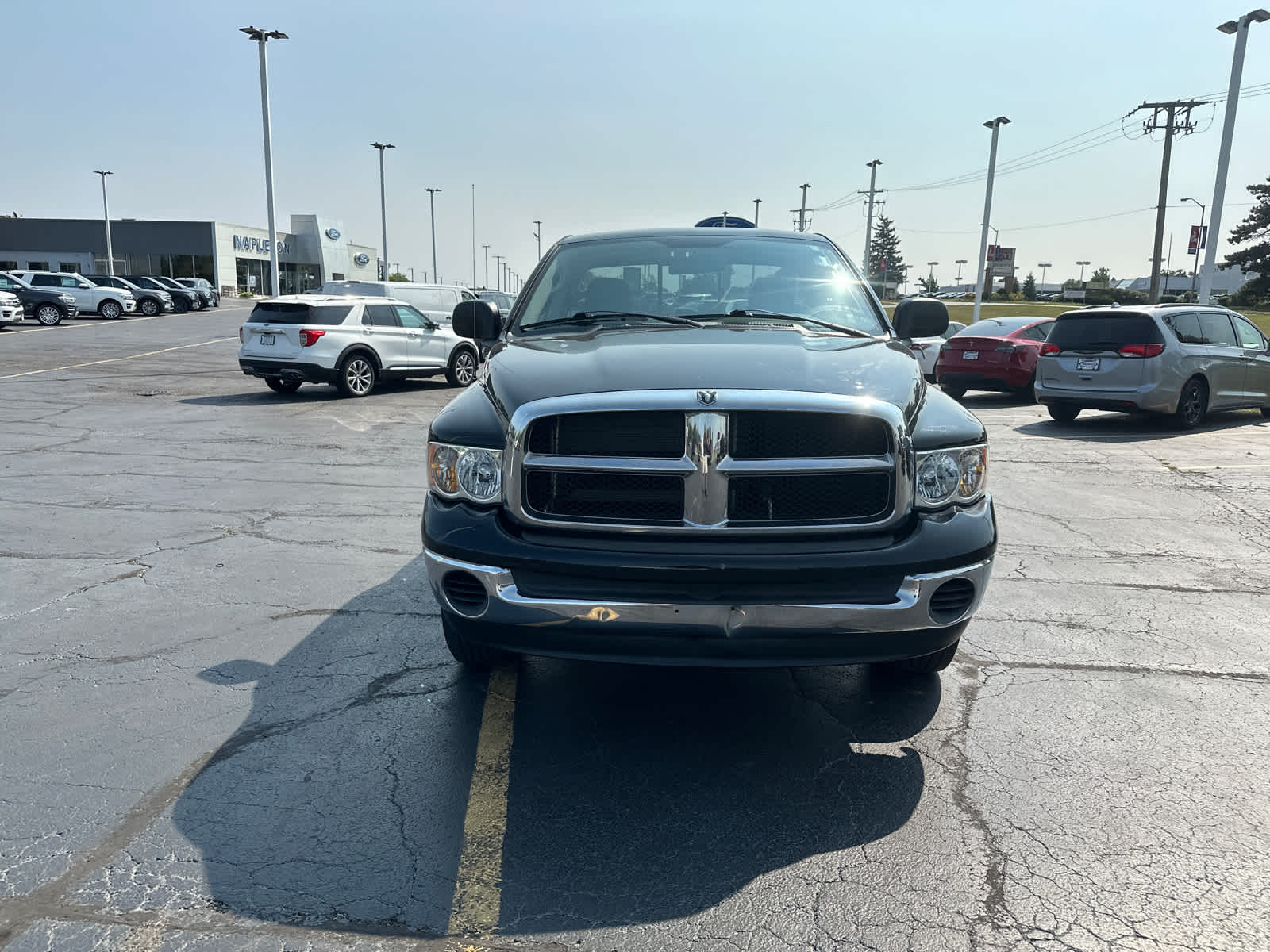 2005 Dodge Ram 1500 SLT 2dr Reg Cab 120.5 WB 4WD 3