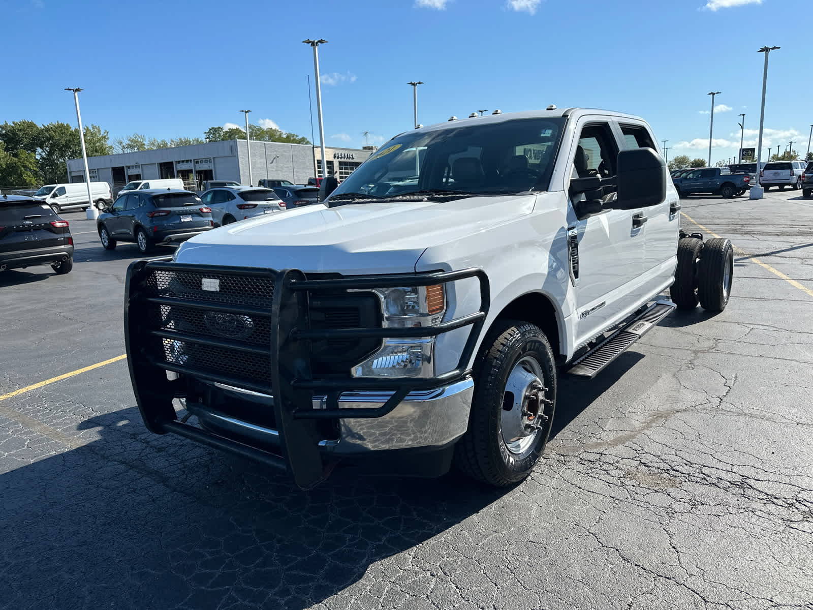 2021 Ford Super Duty F-350 DRW XL 2WD Crew Cab 179 WB 60 CA 4