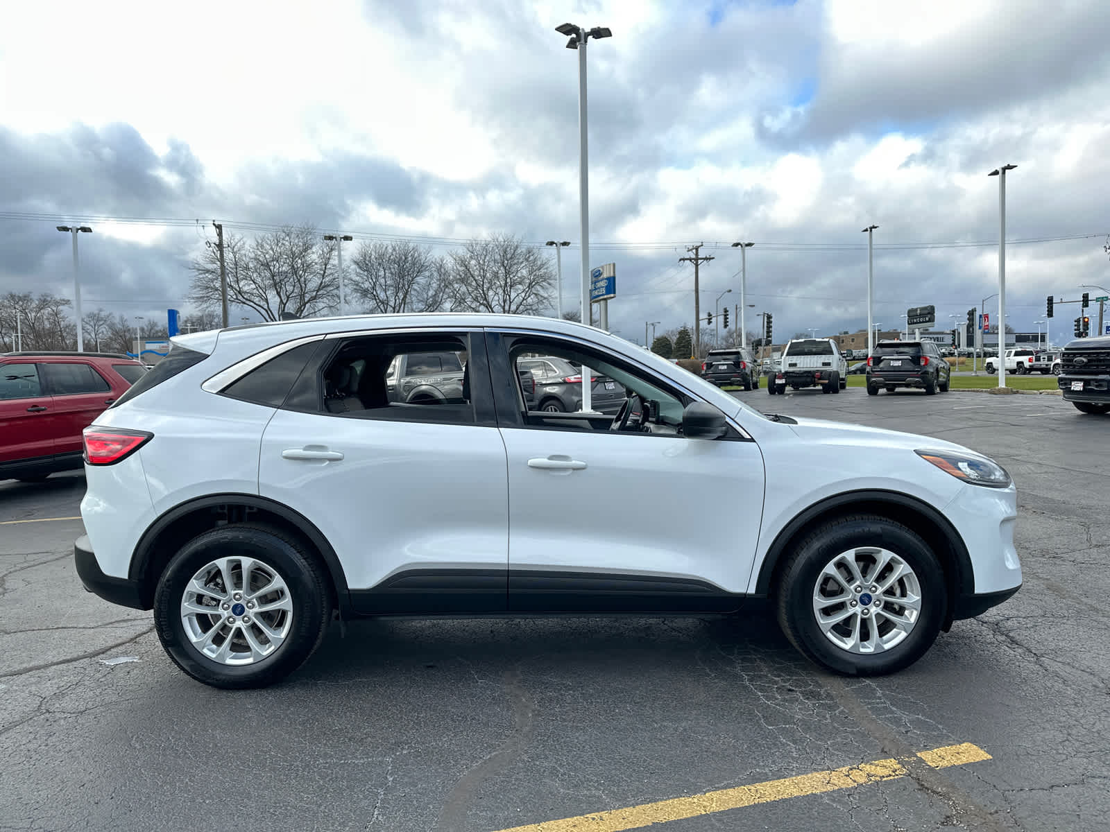 2022 Ford Escape SE 9