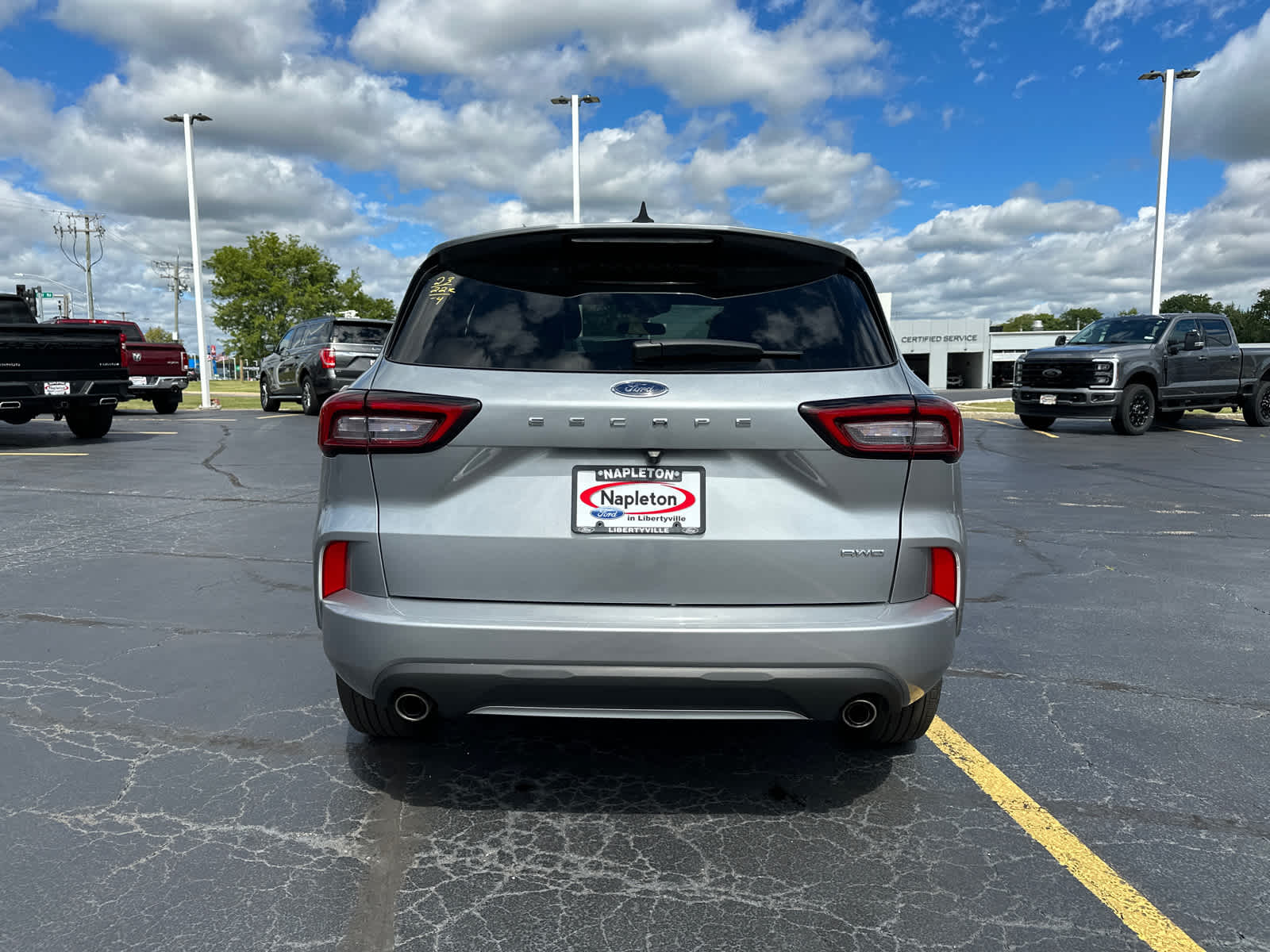 2023 Ford Escape ST-Line 7