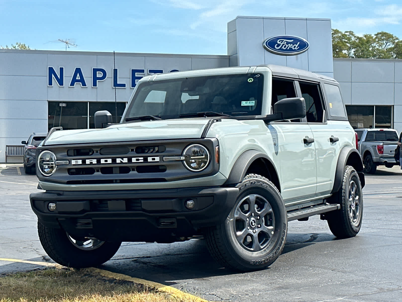 2024 Ford Bronco Big Bend 2