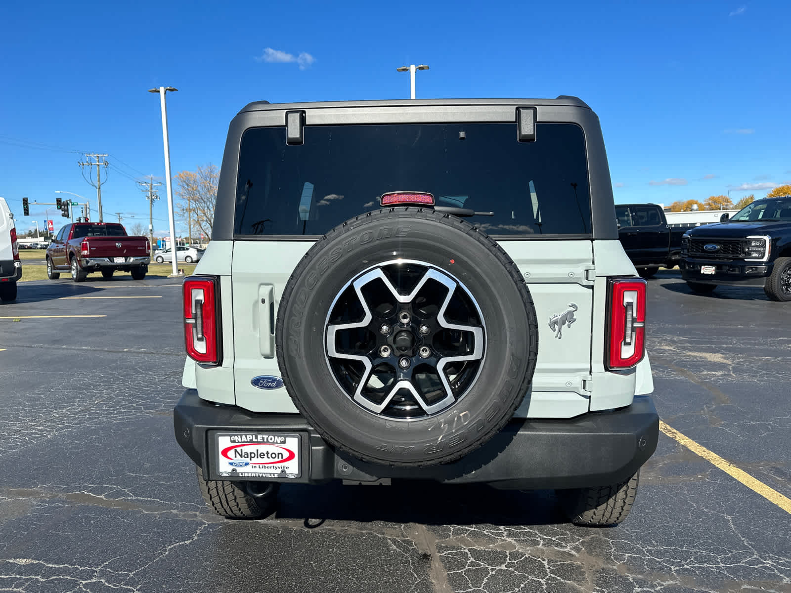 2024 Ford Bronco Outer Banks 7