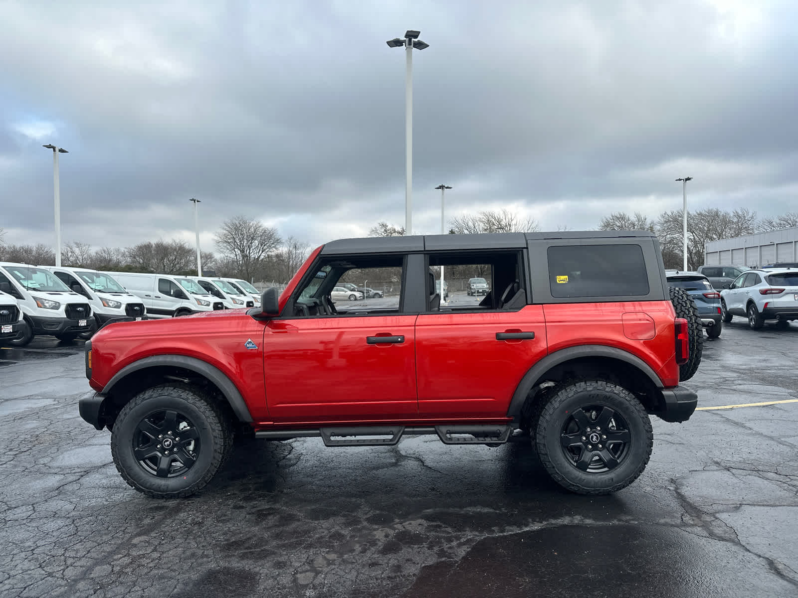 2024 Ford Bronco Black Diamond 5