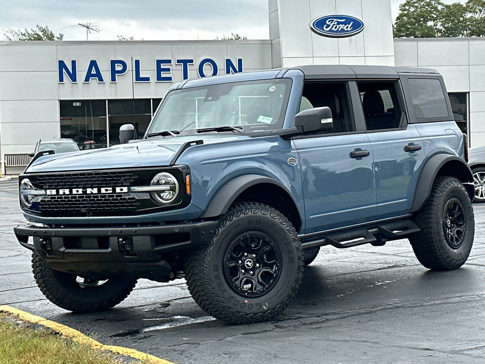 2024 Ford Bronco Wildtrak 2