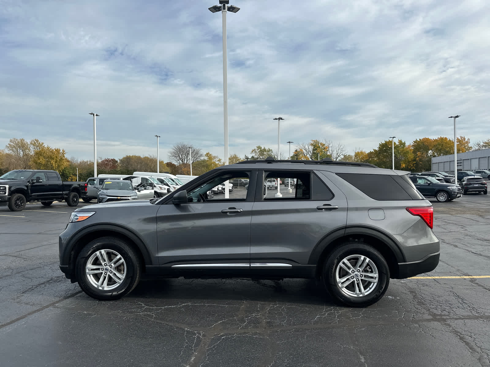 2022 Ford Explorer XLT 5