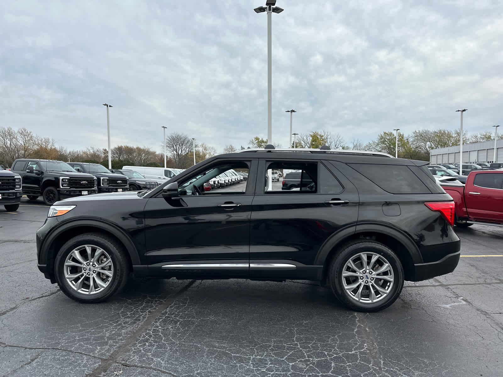 2021 Ford Explorer Limited 5