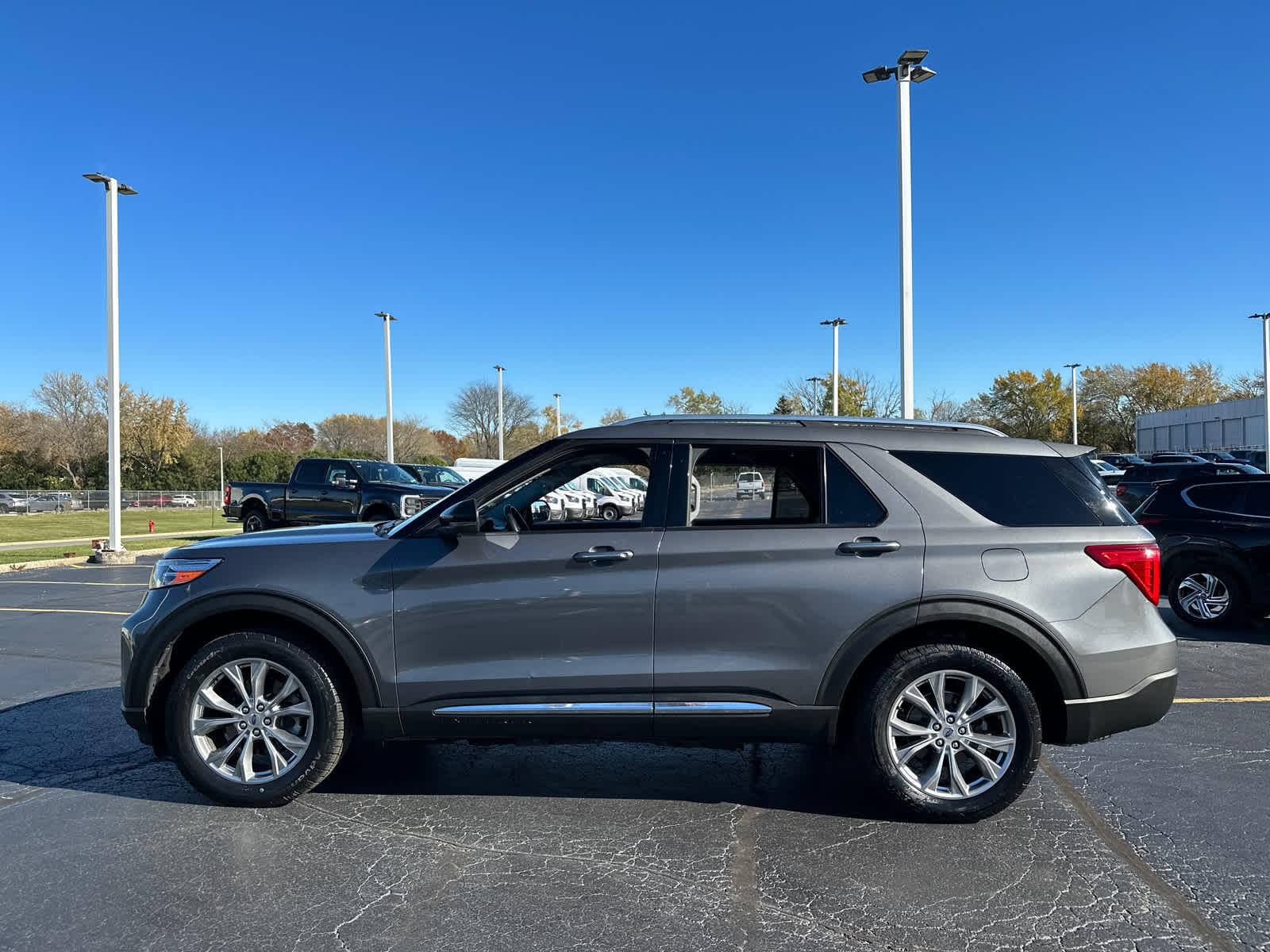 2021 Ford Explorer Limited 5