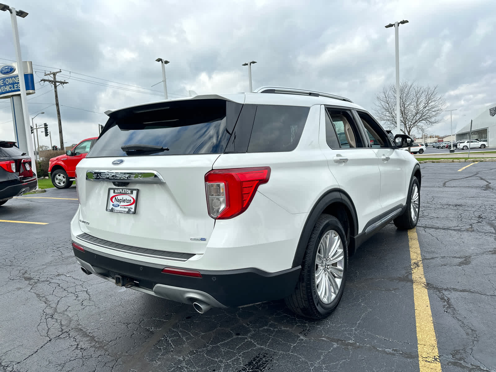 2020 Ford Explorer Limited 8