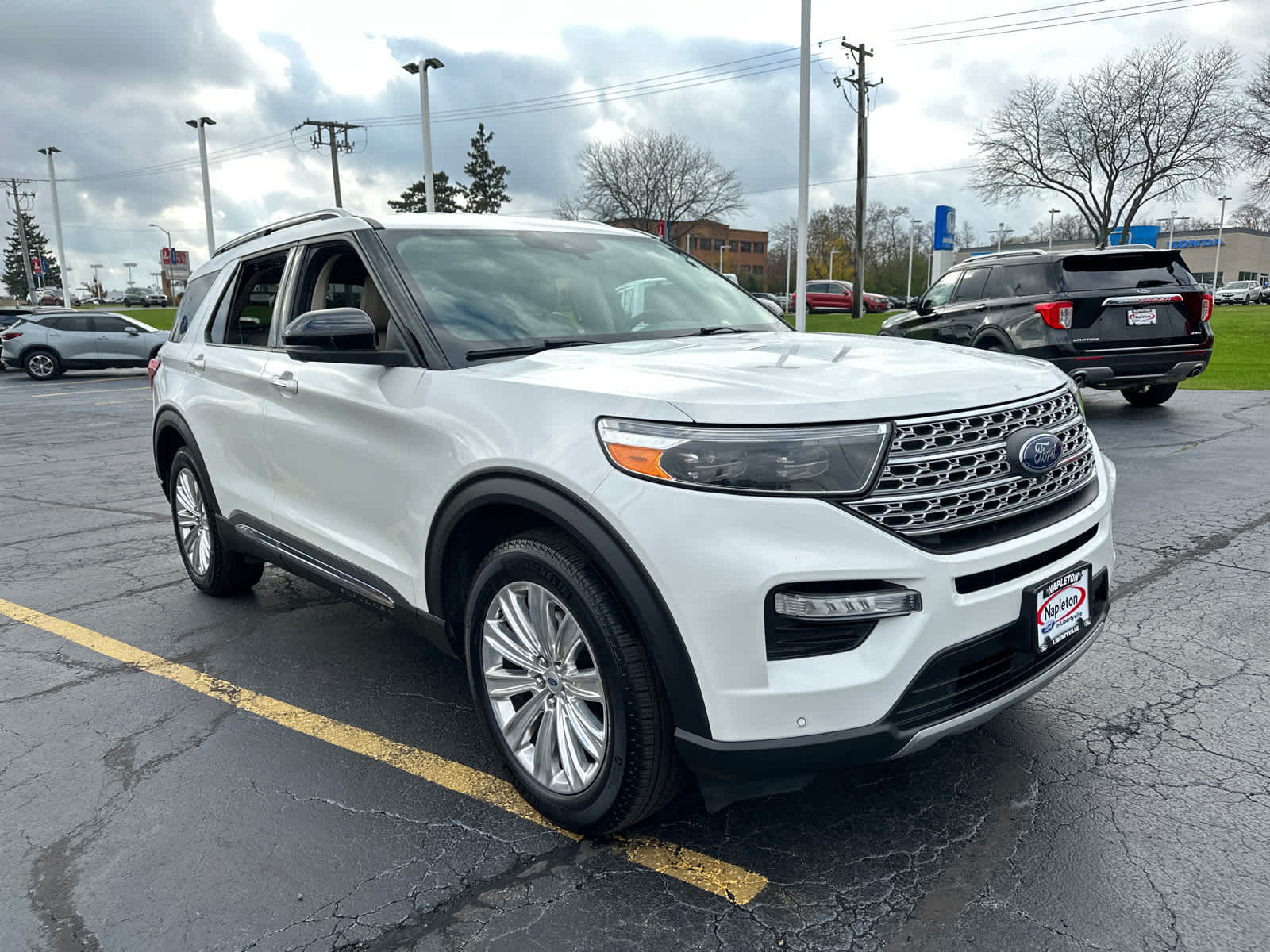 2020 Ford Explorer Limited 10