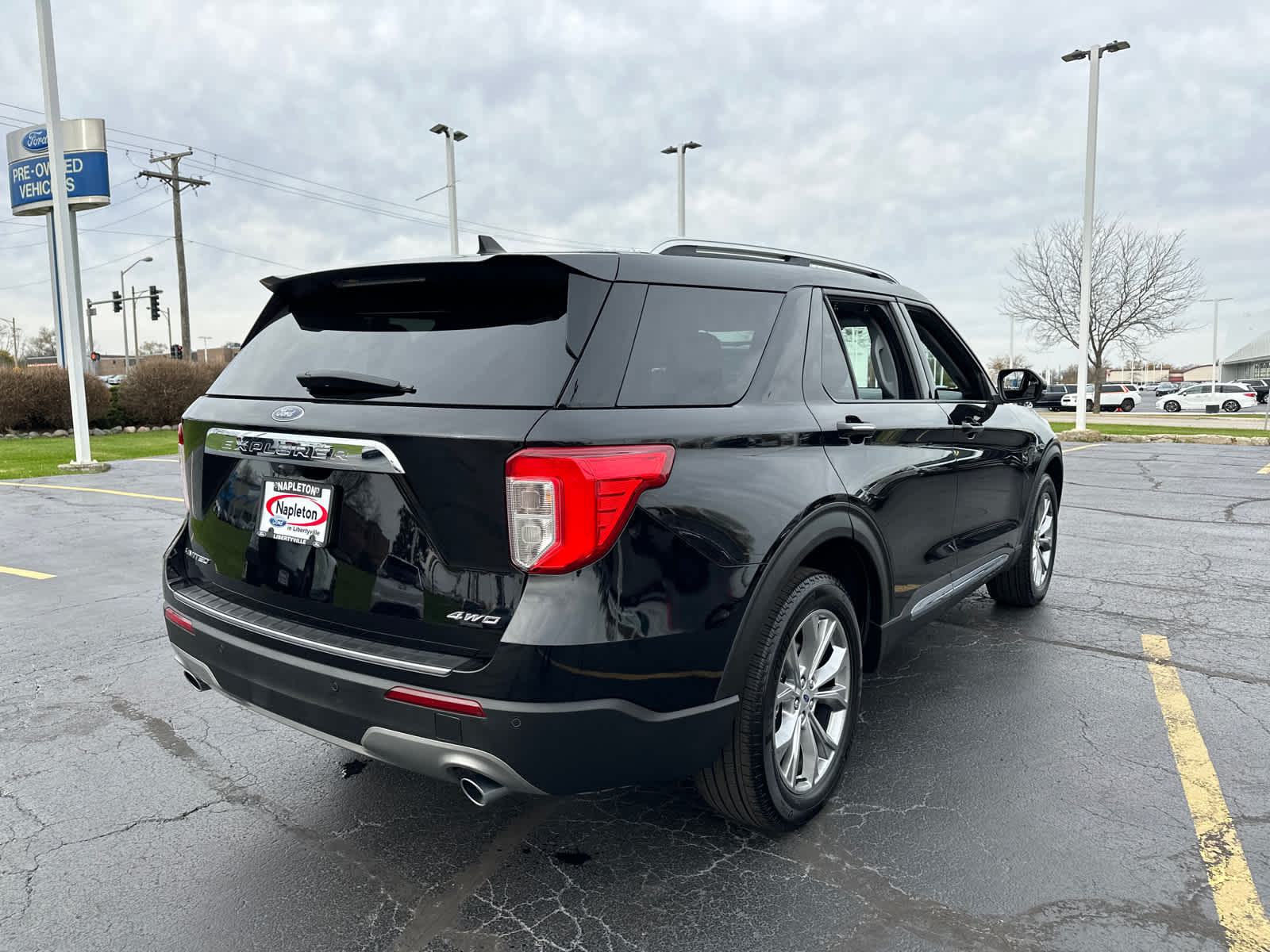 2022 Ford Explorer Limited 8