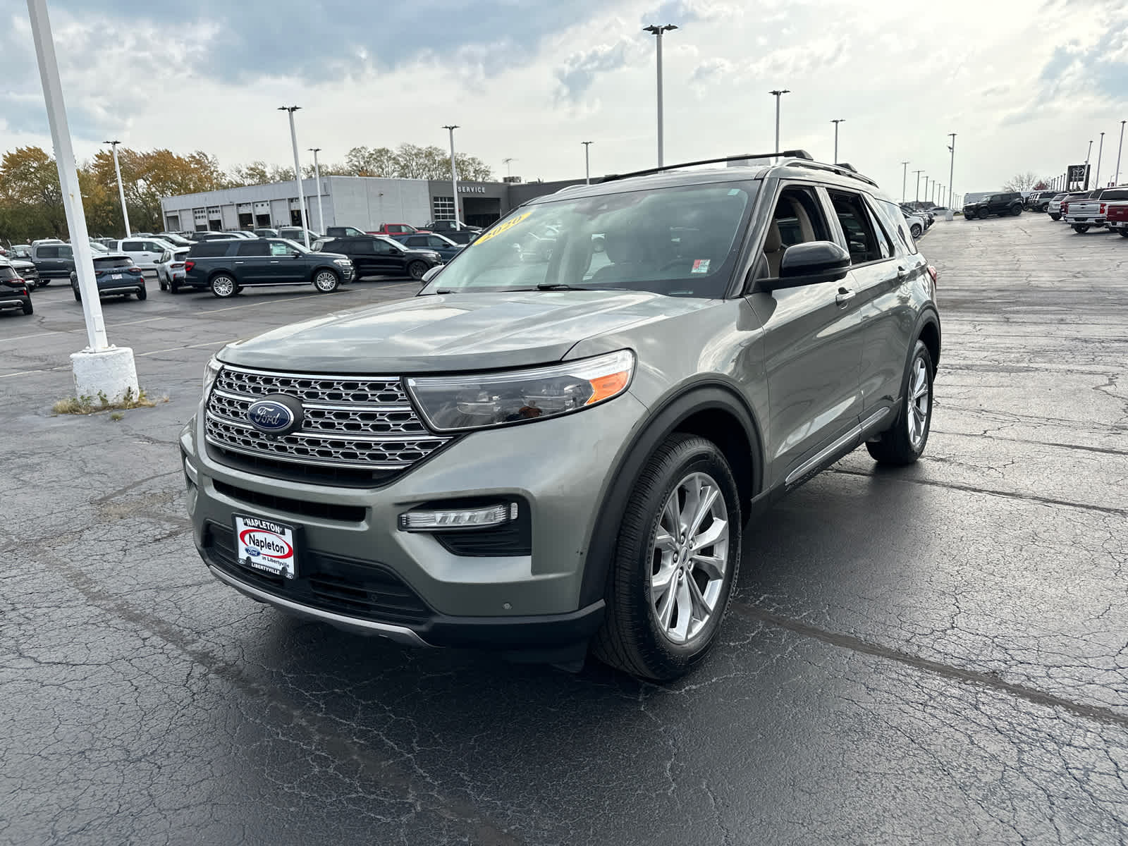 2020 Ford Explorer Limited 4