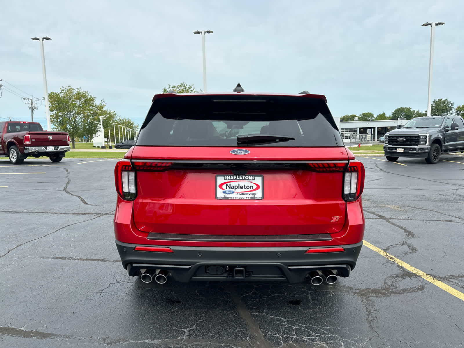 2025 Ford Explorer ST 7