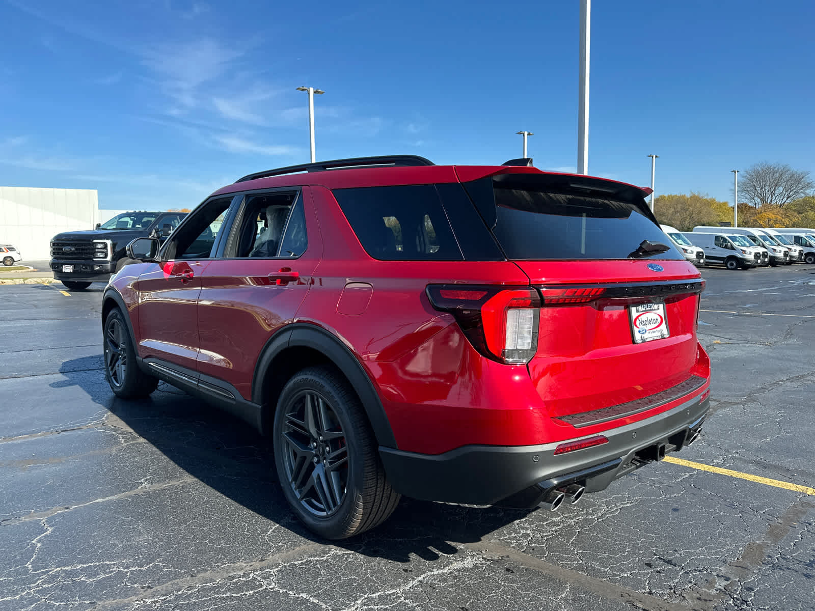 2025 Ford Explorer ST 6