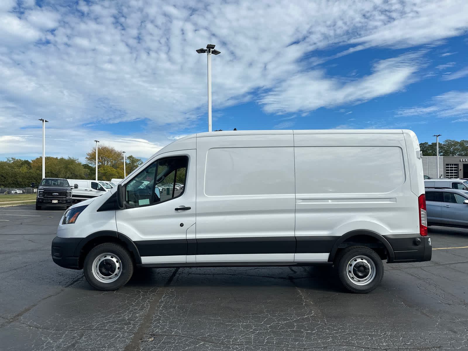 2024 Ford Transit T-250 148  MED RF 9070 GV 5