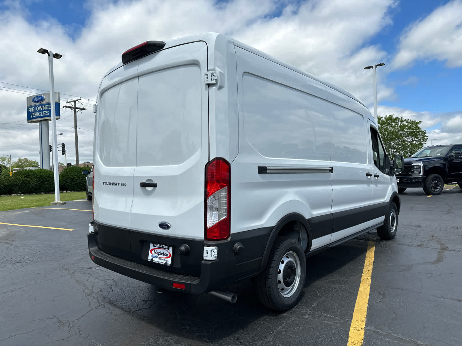 2024 Ford Transit T-250 148  MED RF 9070 GV 8